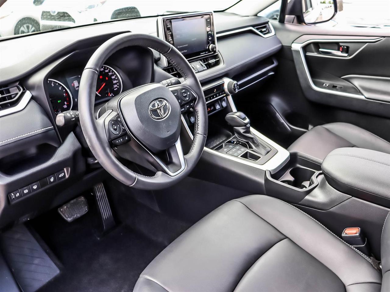 2021 Toyota RAV4 XLE Mississauga ON