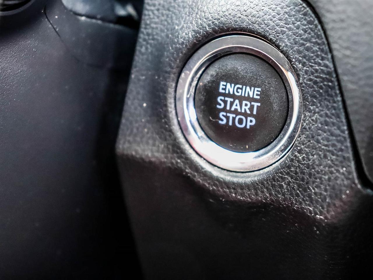 2021 Toyota RAV4 XLE Mississauga ON