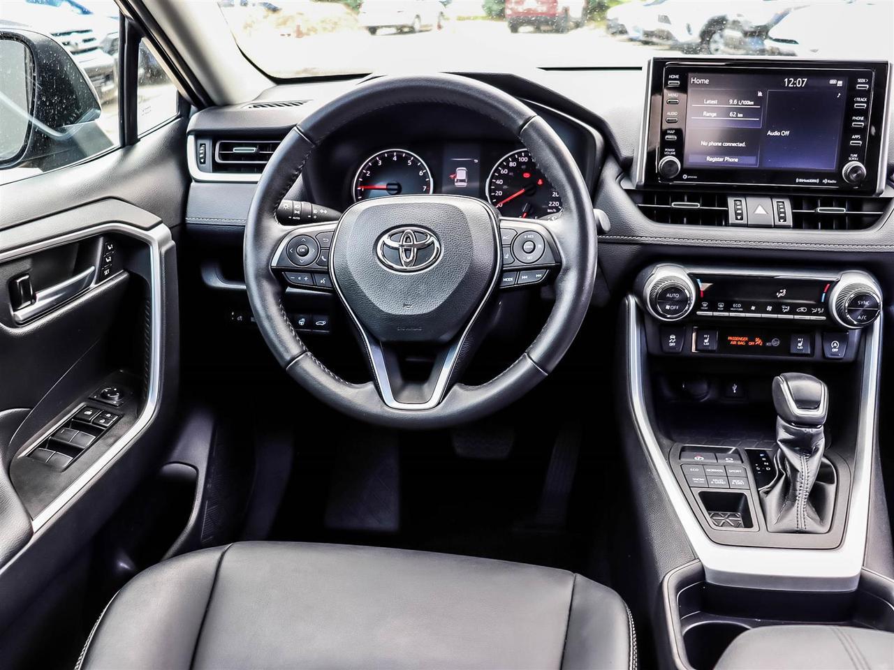 2021 Toyota RAV4 XLE Mississauga ON