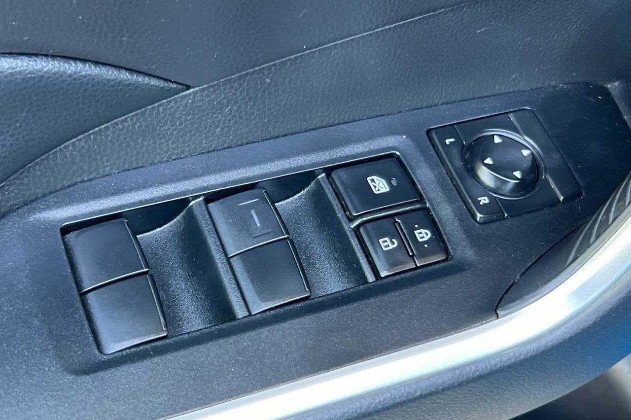 2021 Toyota RAV4 XLE Roseville CA