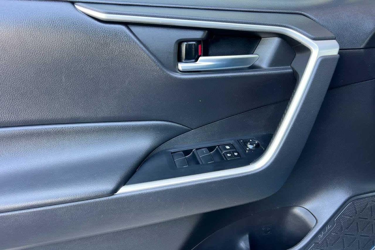 2021 Toyota RAV4 XLE Roseville CA