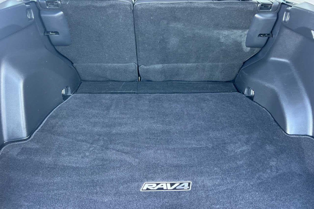 2021 Toyota RAV4 XLE Roseville CA