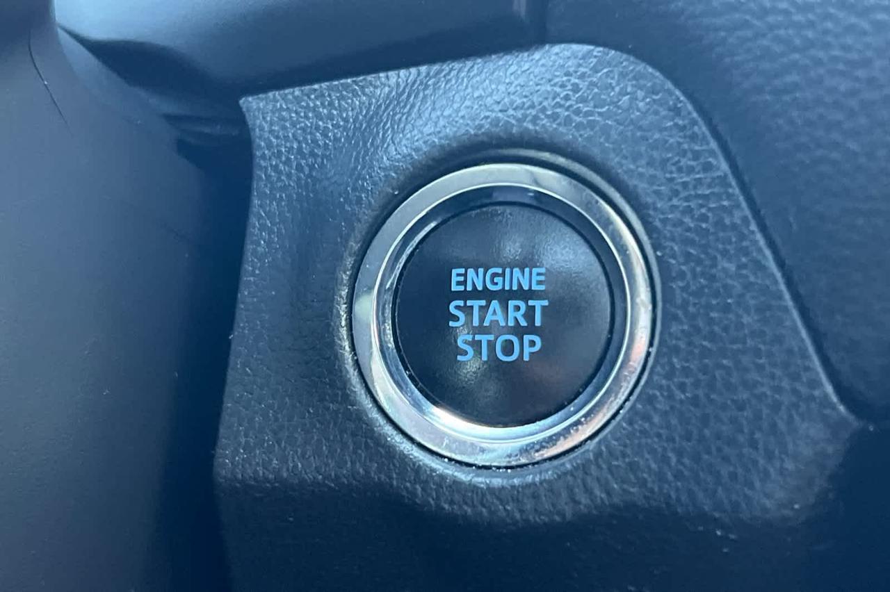 2021 Toyota RAV4 XLE Roseville CA