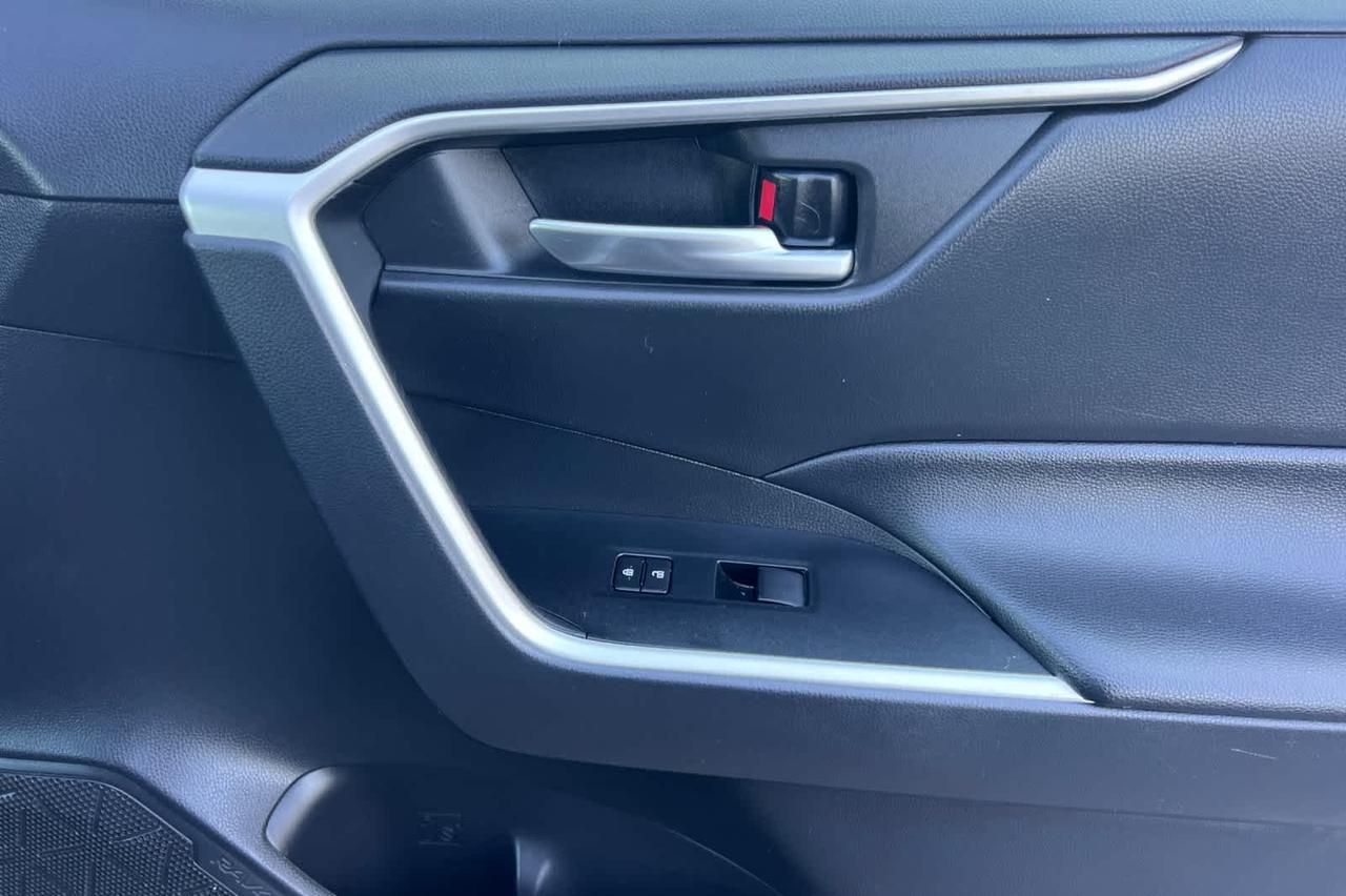 2021 Toyota RAV4 XLE Roseville CA