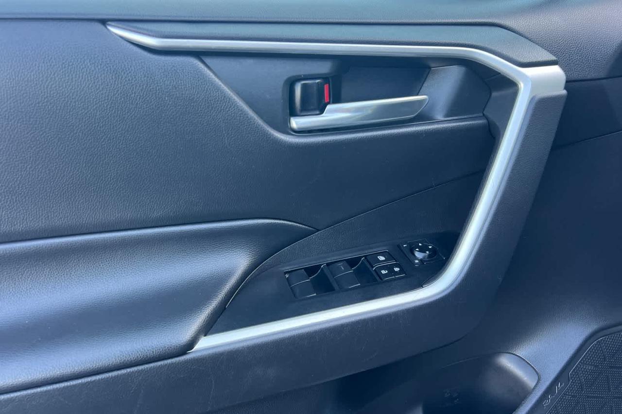 2021 Toyota RAV4 XLE Roseville CA