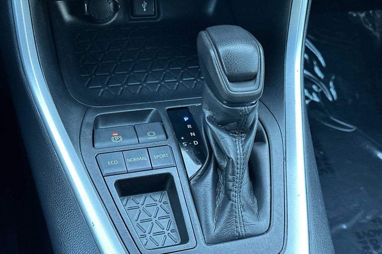 2021 Toyota RAV4 XLE Roseville CA