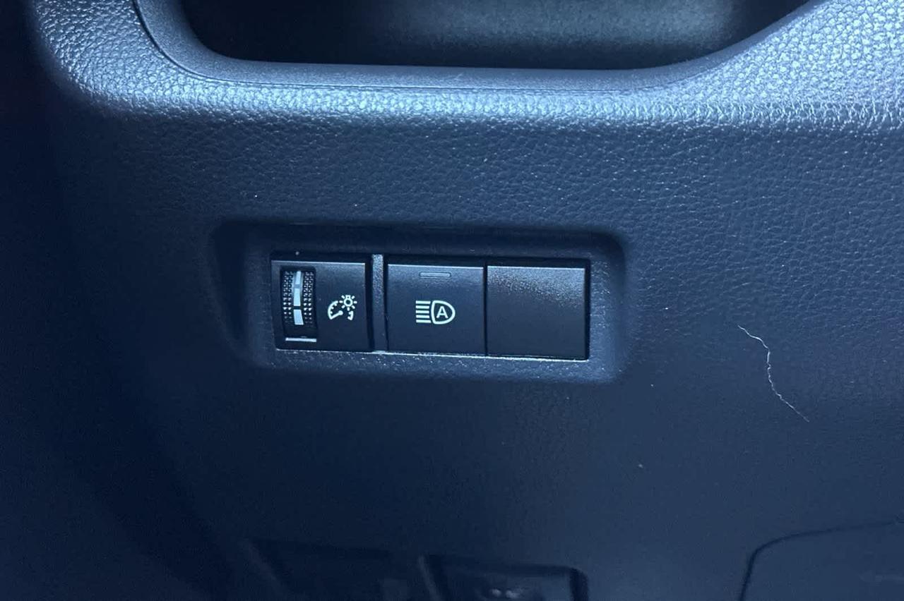2021 Toyota RAV4 XLE Roseville CA