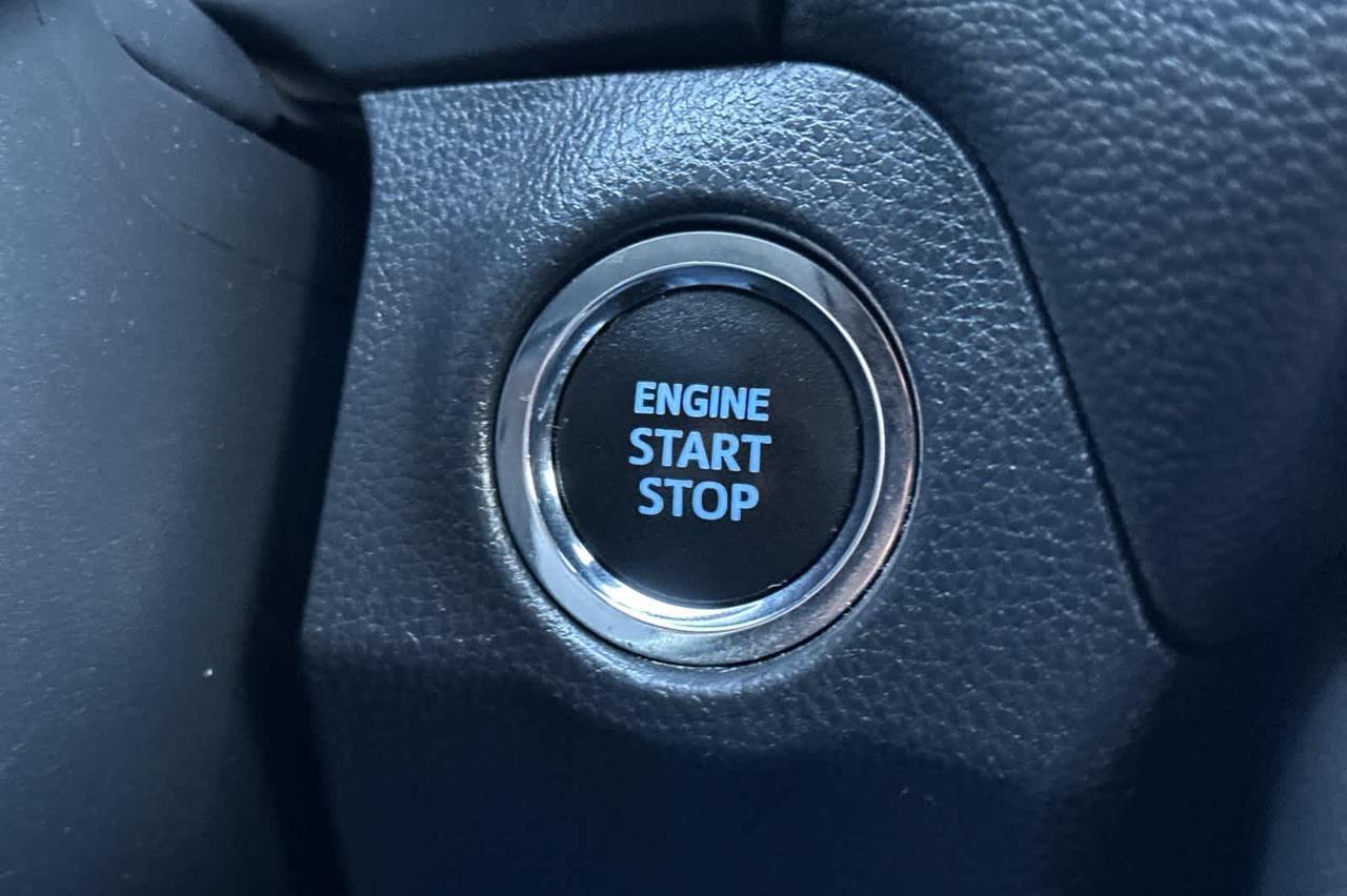 2021 Toyota RAV4 XLE Roseville CA