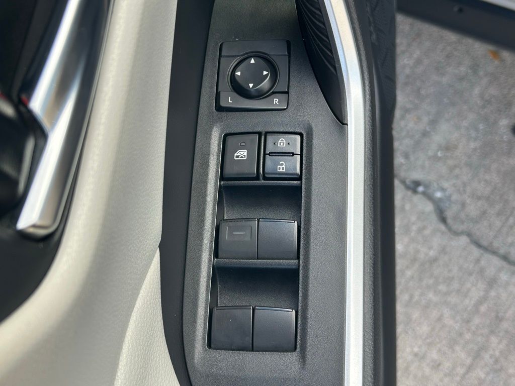 2021 Toyota RAV4 XLE Tampa FL