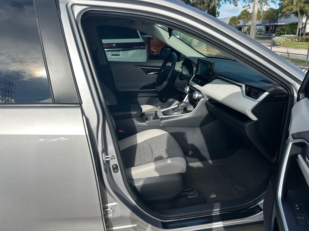 2021 Toyota RAV4 XLE Tampa FL