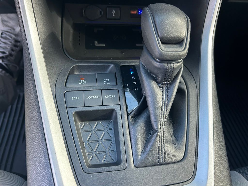 2021 Toyota RAV4 XLE Tampa FL