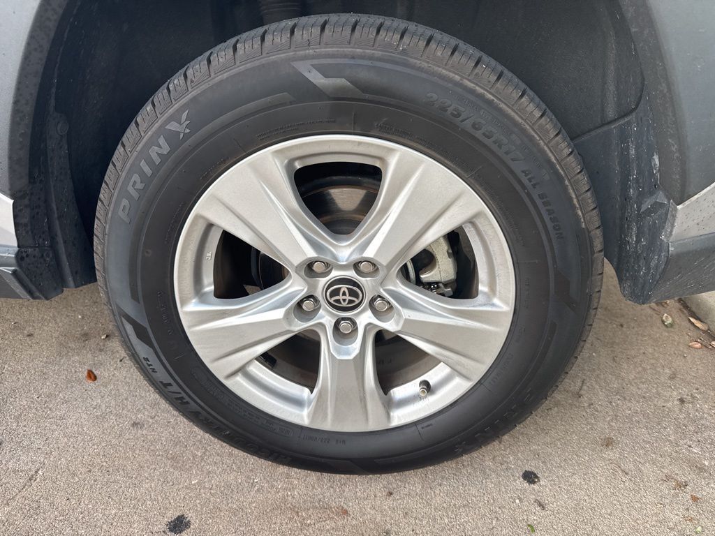 2021 Toyota RAV4 XLE Tampa FL