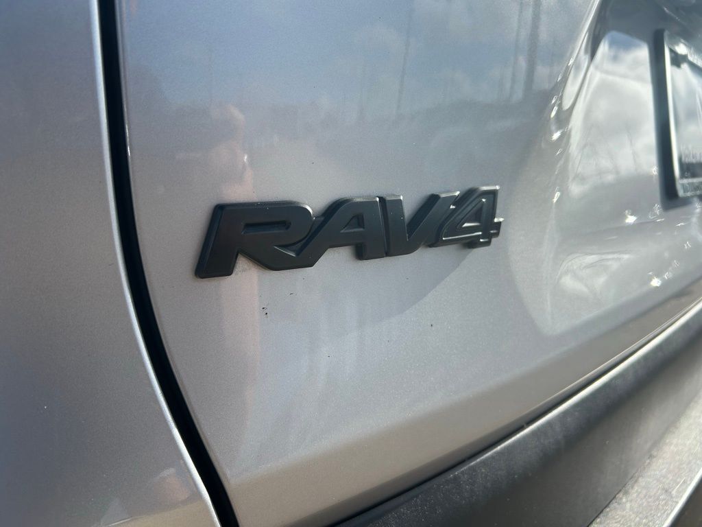 2021 Toyota RAV4 XLE Tampa FL
