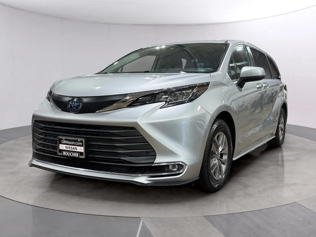 2021 Toyota Sienna XLE 7 Passenger San Clemente CA