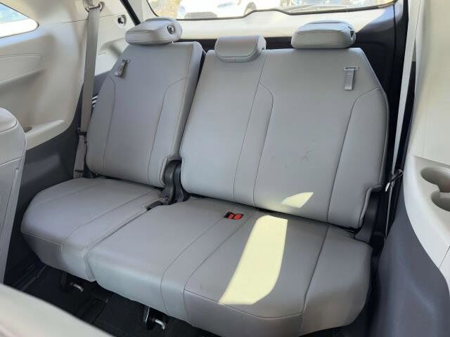 2021 Toyota Sienna XLE San Clemente CA