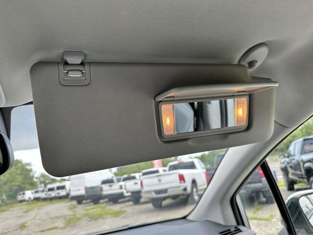 2021 Toyota Sienna XLE San Clemente CA
