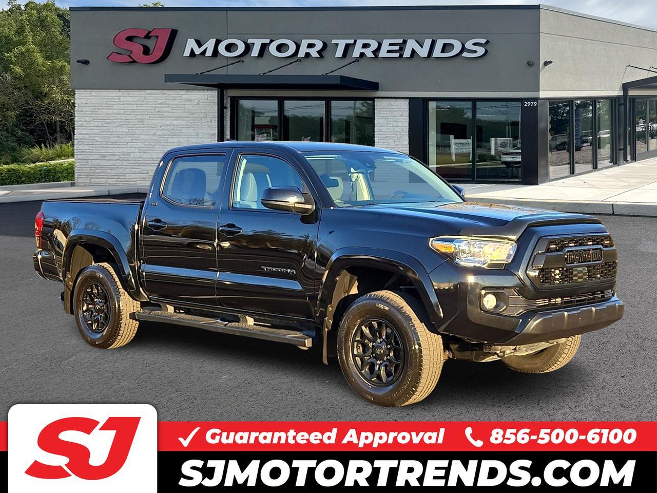 2021 Toyota Tacoma SR5's photo