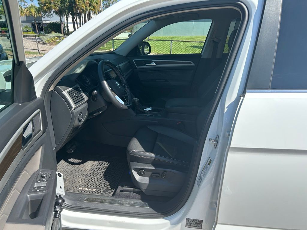 2021 Volkswagen Atlas 2.0T SE w/Technology Tampa FL
