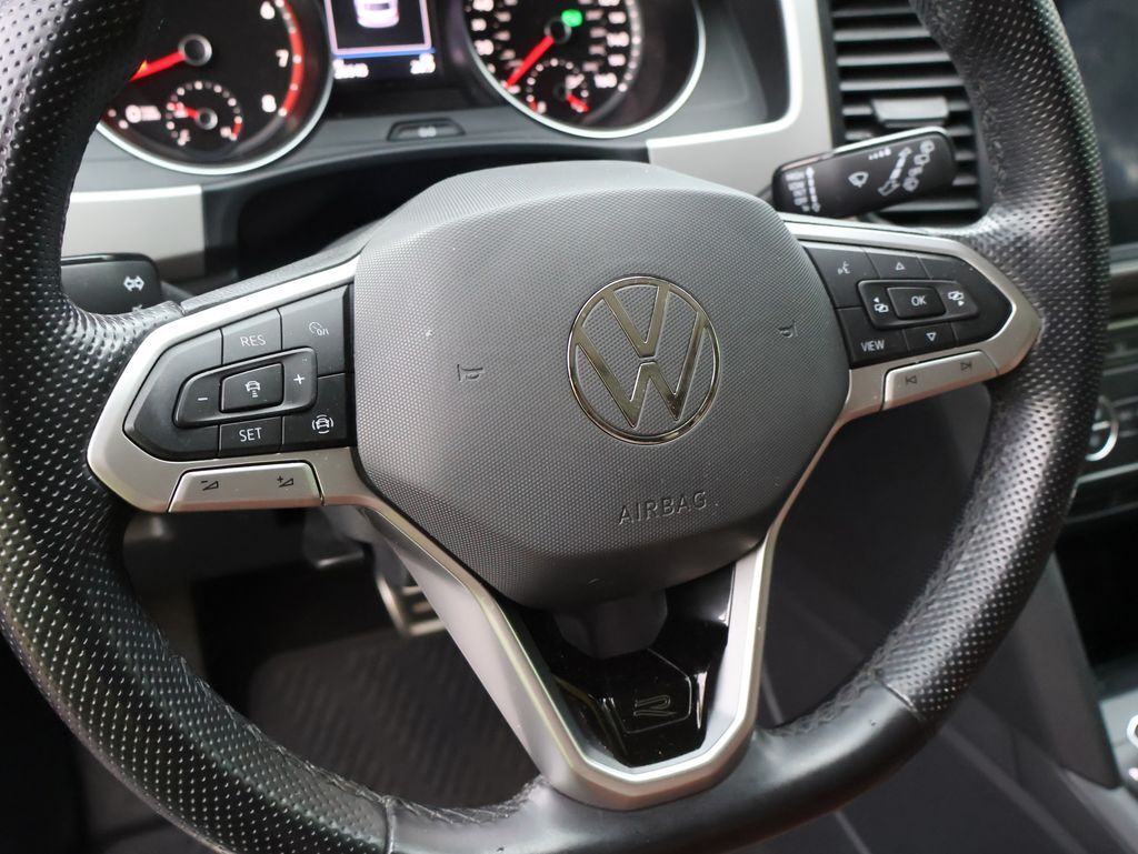 2021 Volkswagen Atlas 3.6L V6 SE w/Technology R-Line