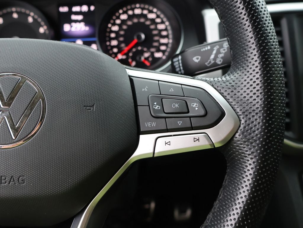 2021 Volkswagen Atlas 3.6L V6 SE w/Technology R-Line