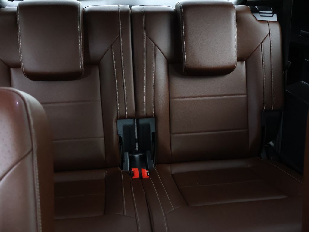 2021 Volkswagen Atlas 3.6L V6 SE w/Technology R-Line