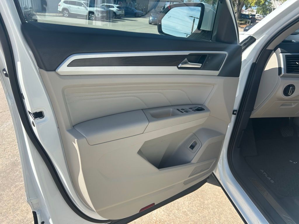 2021 Volkswagen Atlas 3.6L V6 SE w/Technology Tampa FL