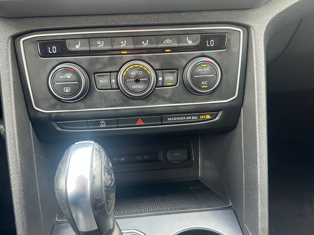 2021 Volkswagen Atlas 3.6L V6 SE w/Technology Tampa FL