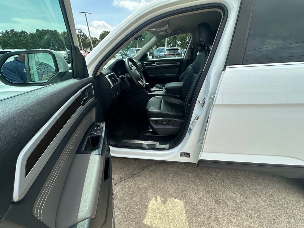 2021 Volkswagen Atlas 3.6L V6 SE w/Technology Tampa FL