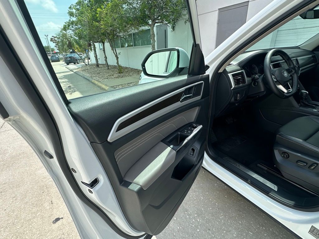 2021 Volkswagen Atlas 3.6L V6 SE w/Technology Tampa FL
