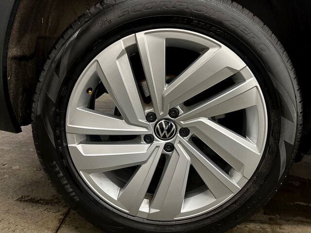 2021 Volkswagen Atlas Cross Sport V6 SE 4Motion Oshkosh WI
