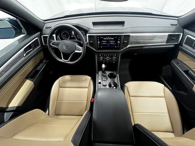2021 Volkswagen Atlas Cross Sport V6 SE 4Motion Oshkosh WI