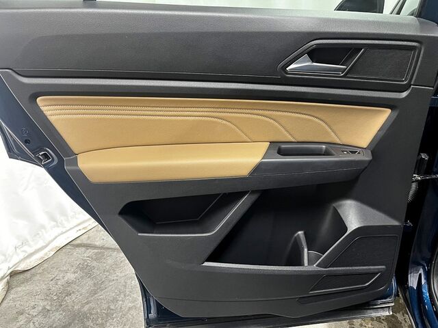 2021 Volkswagen Atlas Cross Sport V6 SE 4Motion Oshkosh WI