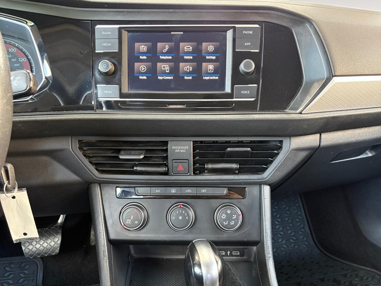 2021 Volkswagen Jetta S, CRUISE CONTROL, BACKUP CAMERA, TINTED WINDOWS, APPLE CARPLAY/ANDROID AUTO, POWER HEATED MIRRORS, USB/AUX PORT, CLEAN CARFAX, TAKE A JET RIDE IN THIS JETTA! Virginia Beach VA 2021 Volkswagen Jetta S, CRUISE CONTROL, BACKUP CAMERA, TINTED WINDOWS, APPLE CARPLAY/ANDROID AUTO, POWER HEATED MIRRORS, USB/AUX PORT, CLEAN CARFAX, TAKE A JET RIDE IN THIS JETTA! Virginia Beach VA