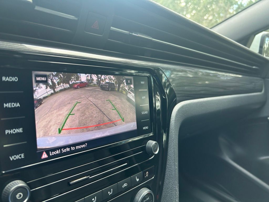 2021 Volkswagen Passat 2.0T R-Line Tampa FL