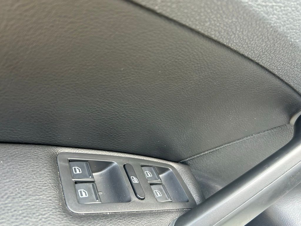 2021 Volkswagen Passat 2.0T R-Line Tampa FL