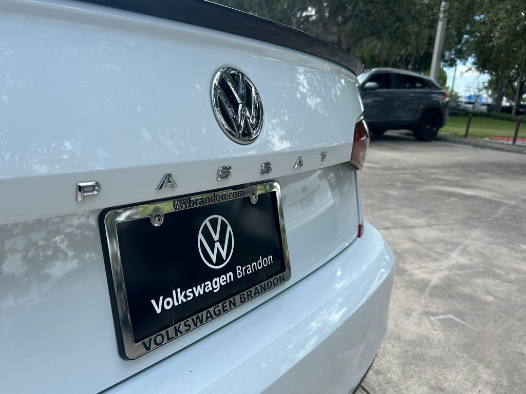 2021 Volkswagen Passat 2.0T R-Line Tampa FL