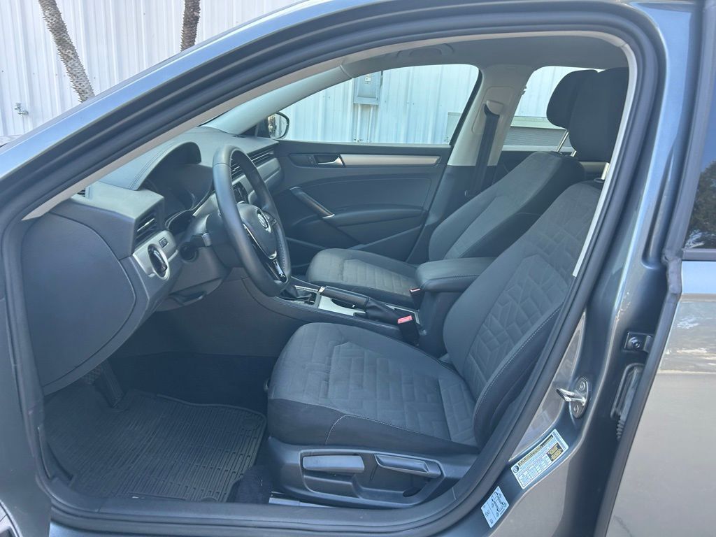 2021 Volkswagen Passat 2.0T S Tampa FL