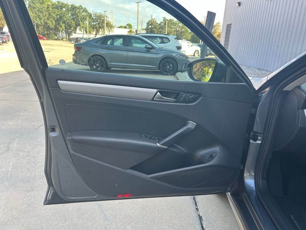 2021 Volkswagen Passat 2.0T S Tampa FL