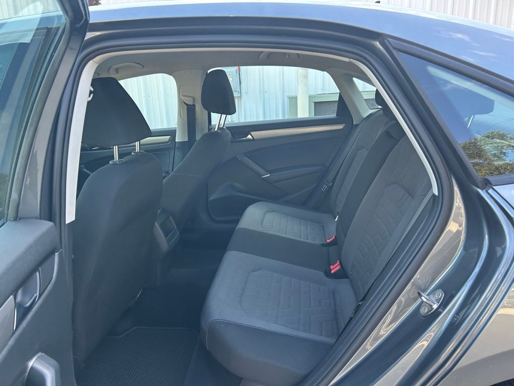 2021 Volkswagen Passat 2.0T S Tampa FL