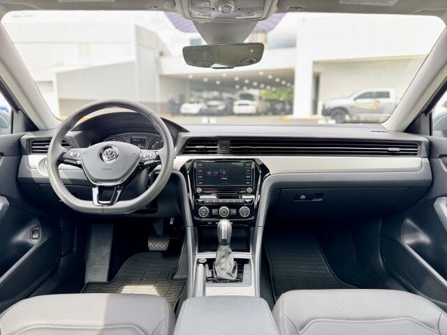 2021 Volkswagen Passat 2.0T SE Bayamon PR