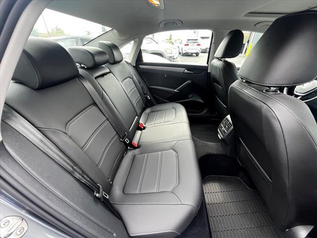 2021 Volkswagen Passat 2.0T SE Oshkosh WI