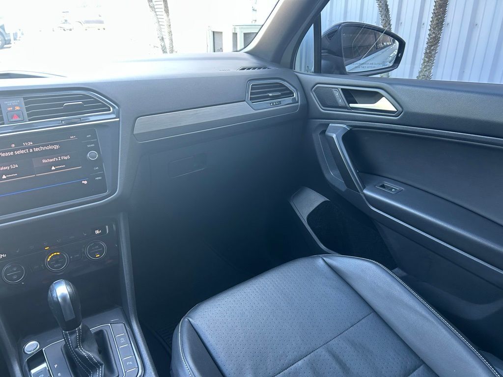 2021 Volkswagen Tiguan 2.0T SE R-Line Black Tampa FL