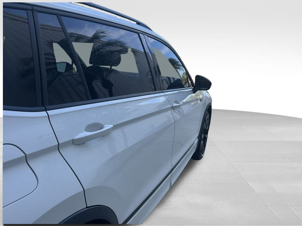 2021 Volkswagen Tiguan 2.0T SE R-Line Black Tampa FL