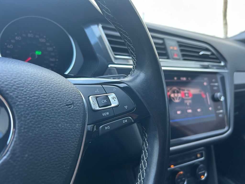 2021 Volkswagen Tiguan 2.0T SE R-Line Black Tampa FL