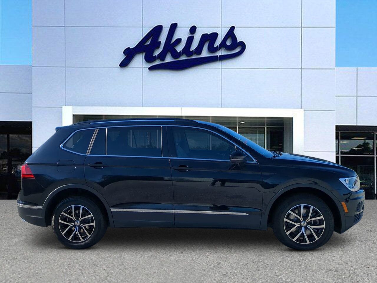 2021 Volkswagen Tiguan SE Appleton WI