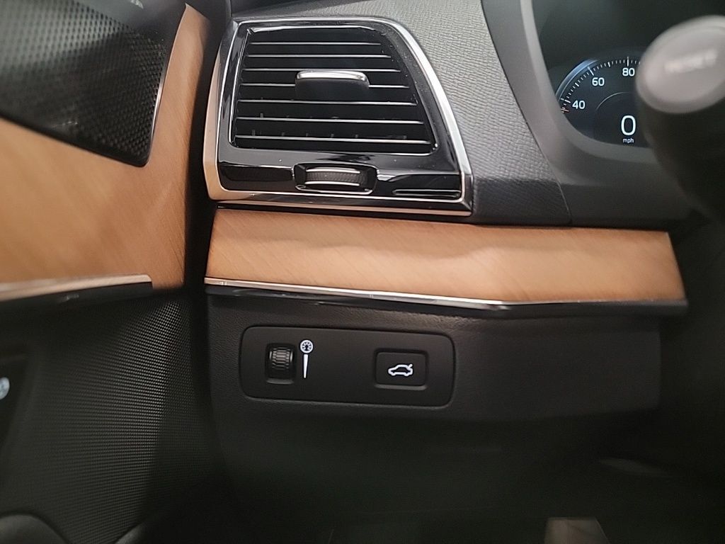 2021 Volvo XC90 T6 Momentum San Clemente CA