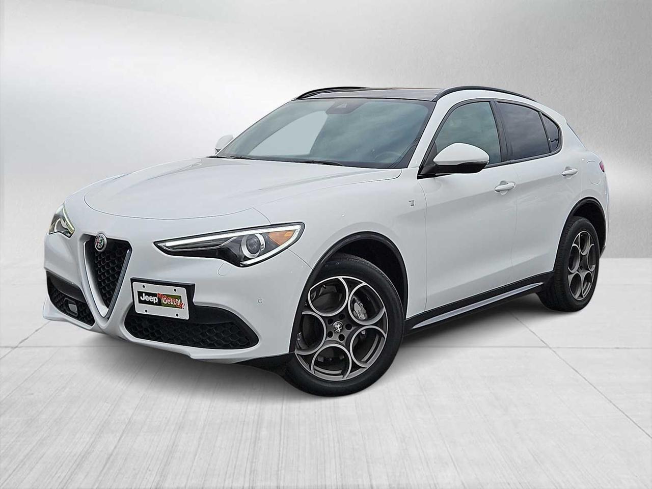 2022 Alfa Romeo Stelvio 2022 Alfa Romeo Stelvio