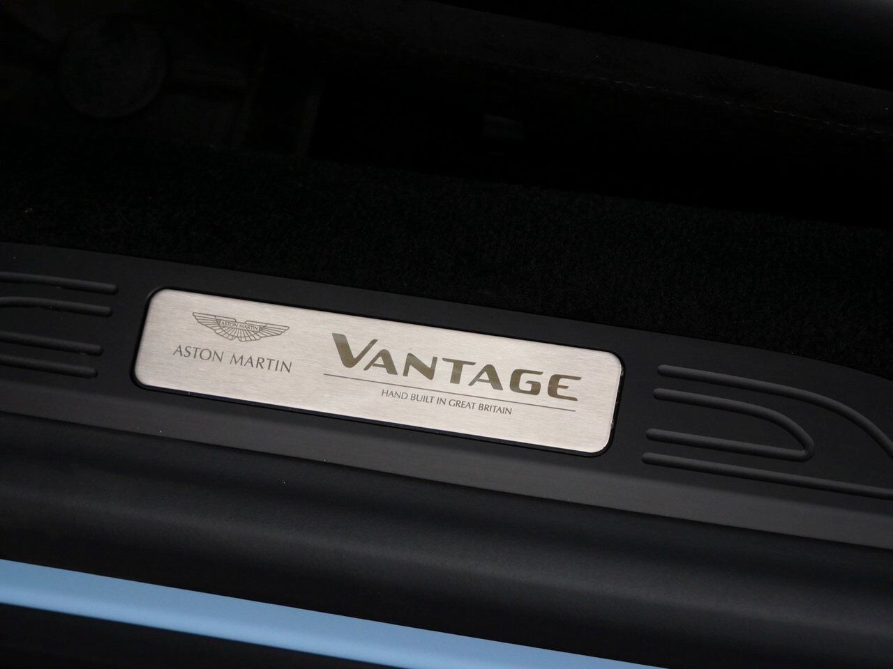 2022 Aston Martin Vantage Lawrence KS
