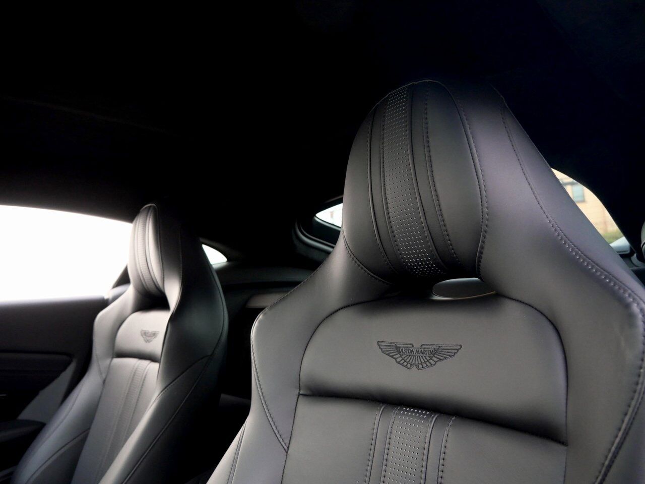 2022 Aston Martin Vantage Lawrence KS
