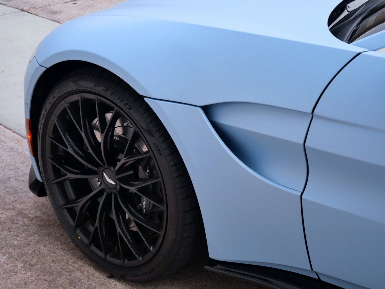 2022 Aston Martin Vantage Lawrence KS